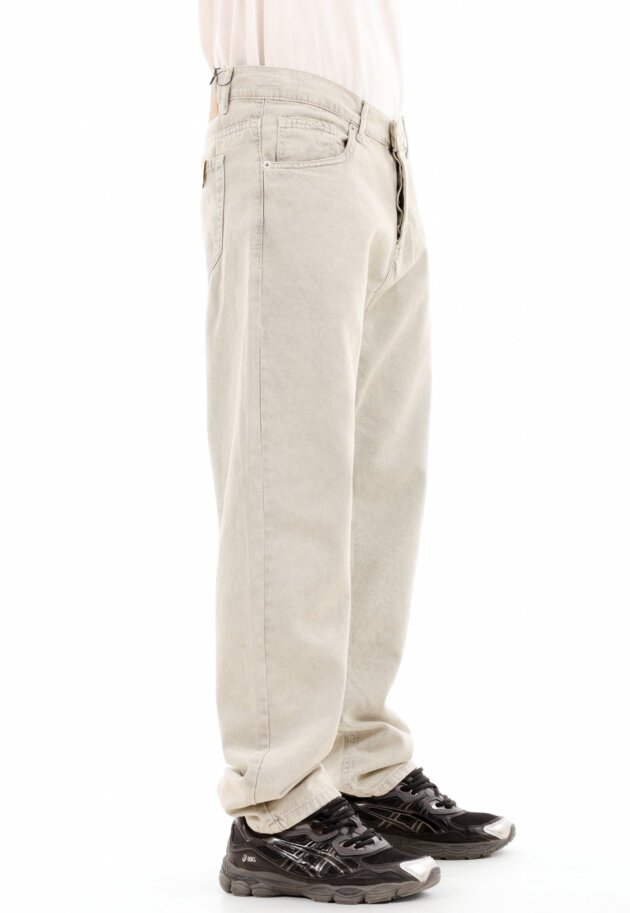 boy friend jeans